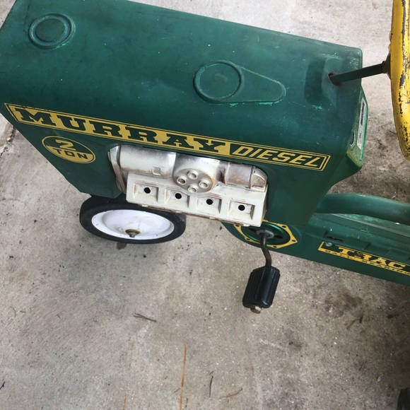 Kids 🚜 old but in great shape - Picture 4 of 8